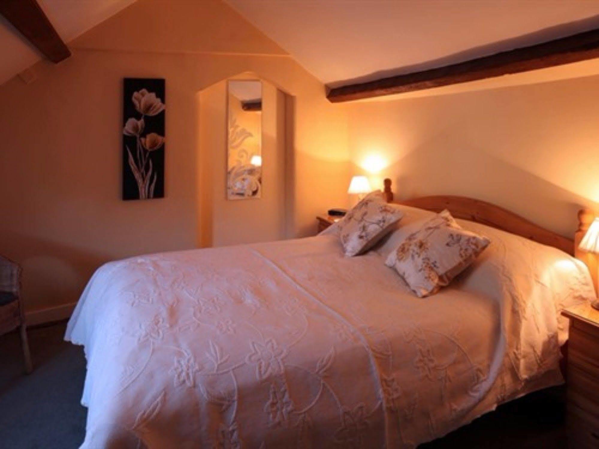 Hillside House - Guest House Линтон Экстерьер фото